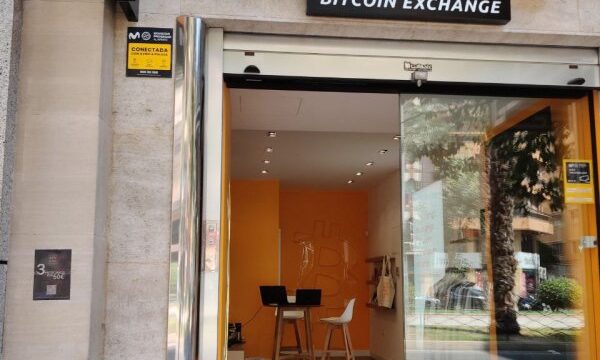 bitcointeller_bitcoin_atm_3b9ee13d84-4.jpg