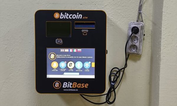 generalbytes_bitcoin_atm_ff5f7bdb65-4.jpg