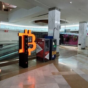 shitcoinsclub_bitcoin_atm_1ea6fe5d3b-4.jpg