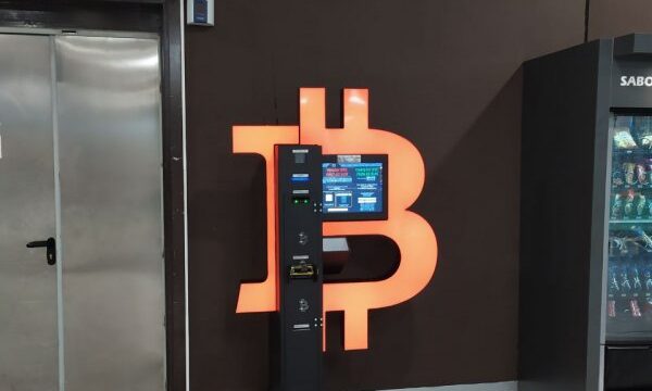 shitcoinsclub_bitcoin_atm_37069e4476-4.jpg