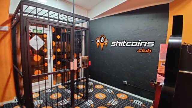 shitcoinsclub_bitcoin_atm_80fad79594-4.jpg