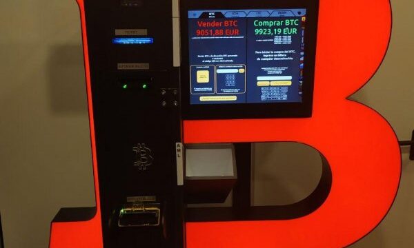 shitcoinsclub_bitcoin_atm_c06bc9e043-4.jpg