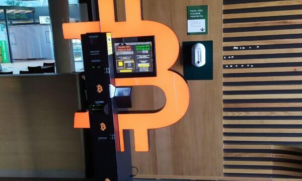 shitcoinsclub_bitcoin_atm_c1c21c31c1-4.jpg